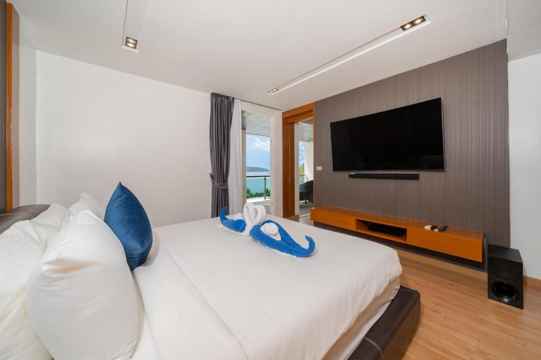 Spacious With Ocean View & Jacuzzi
